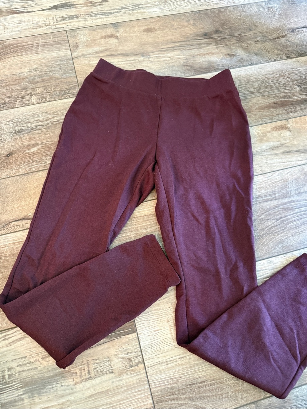 White House Black Market Burgundy Slim Ponte Leggings